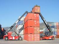 Ausrüstung für den Containerumschlag