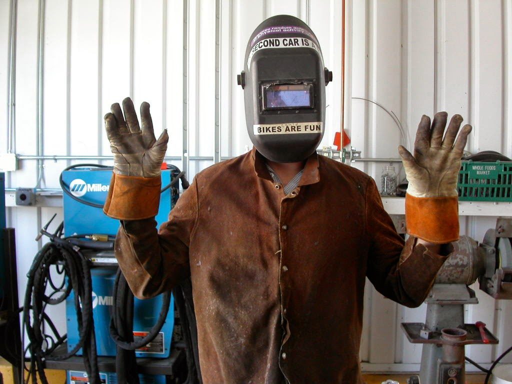 employee in protective clothing